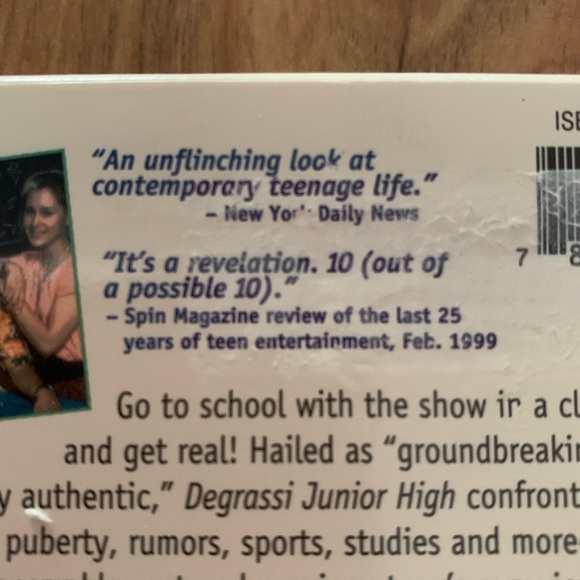 Degrassi Junior High VHS Tape - Kiss Me, Steph and The Big Dance - Picture 4 of 7